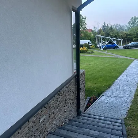 Pod Debem Apartman *